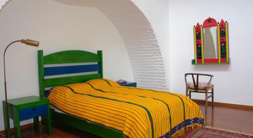 La Casa De Las Magnolias Otel Coyoacan Oda fotoğraf